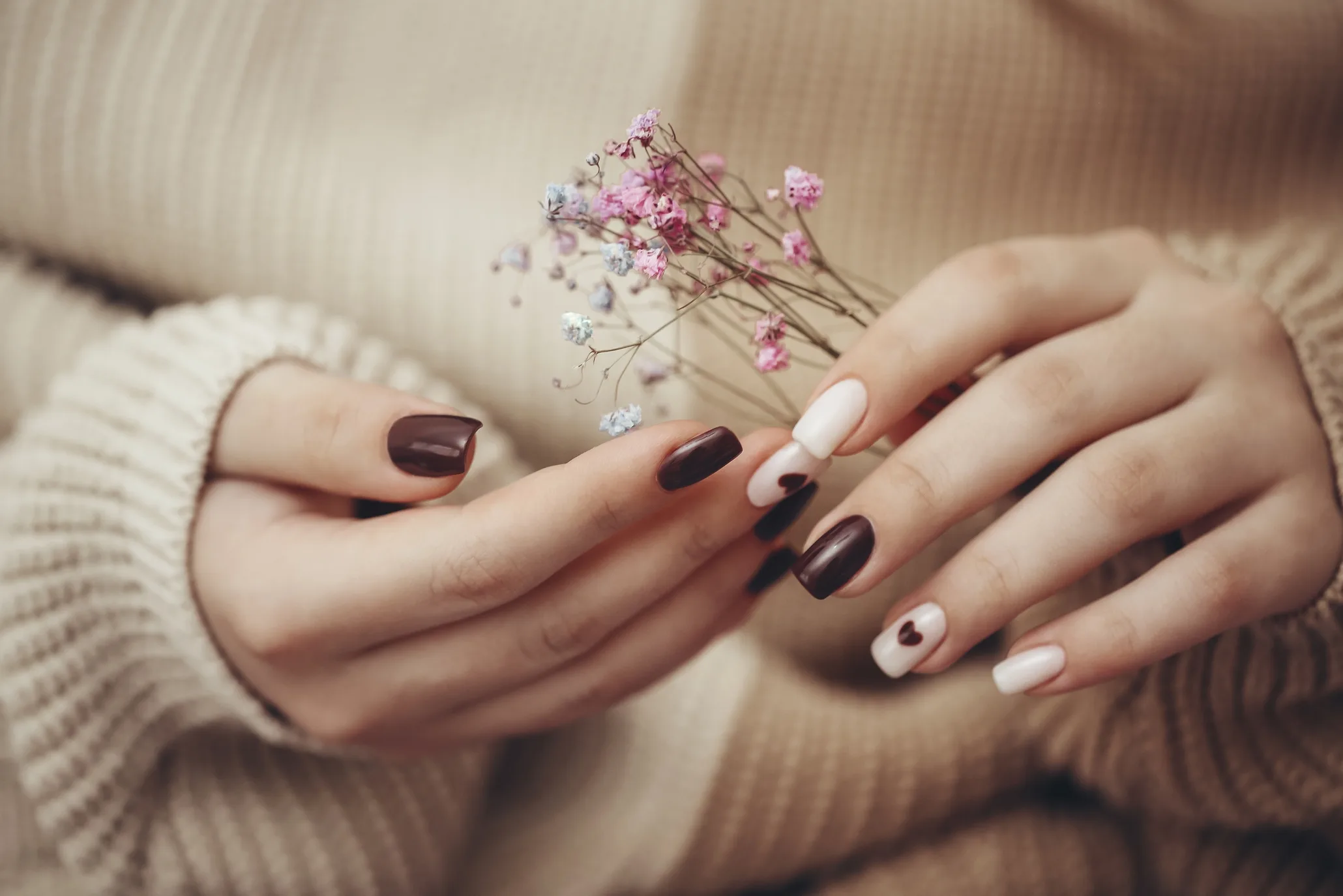 Uñas semi permanentes, gel y reconstrucción