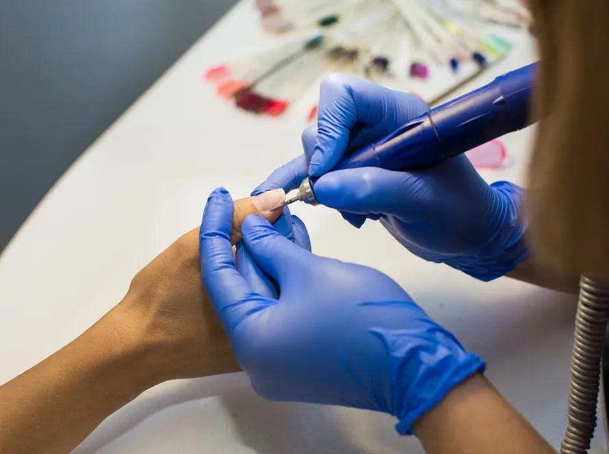 nails manicure the manicurist will remove the coa 2026 03 17 00 09 47 utc scaled | Bárbara estética y bienestar
