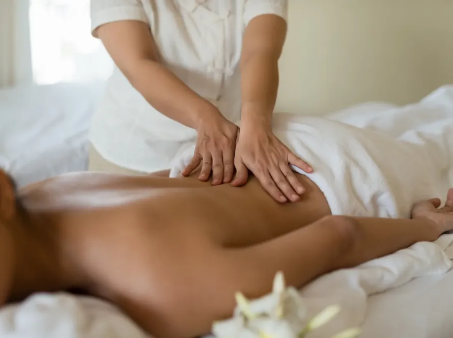 young beautiful asian woman relaxing in the spa ma 2026 01 11 10 00 44 utc | Bárbara estética y bienestar